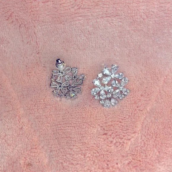 ALDO Rosary Studs Earrings - Picture 6 of 6